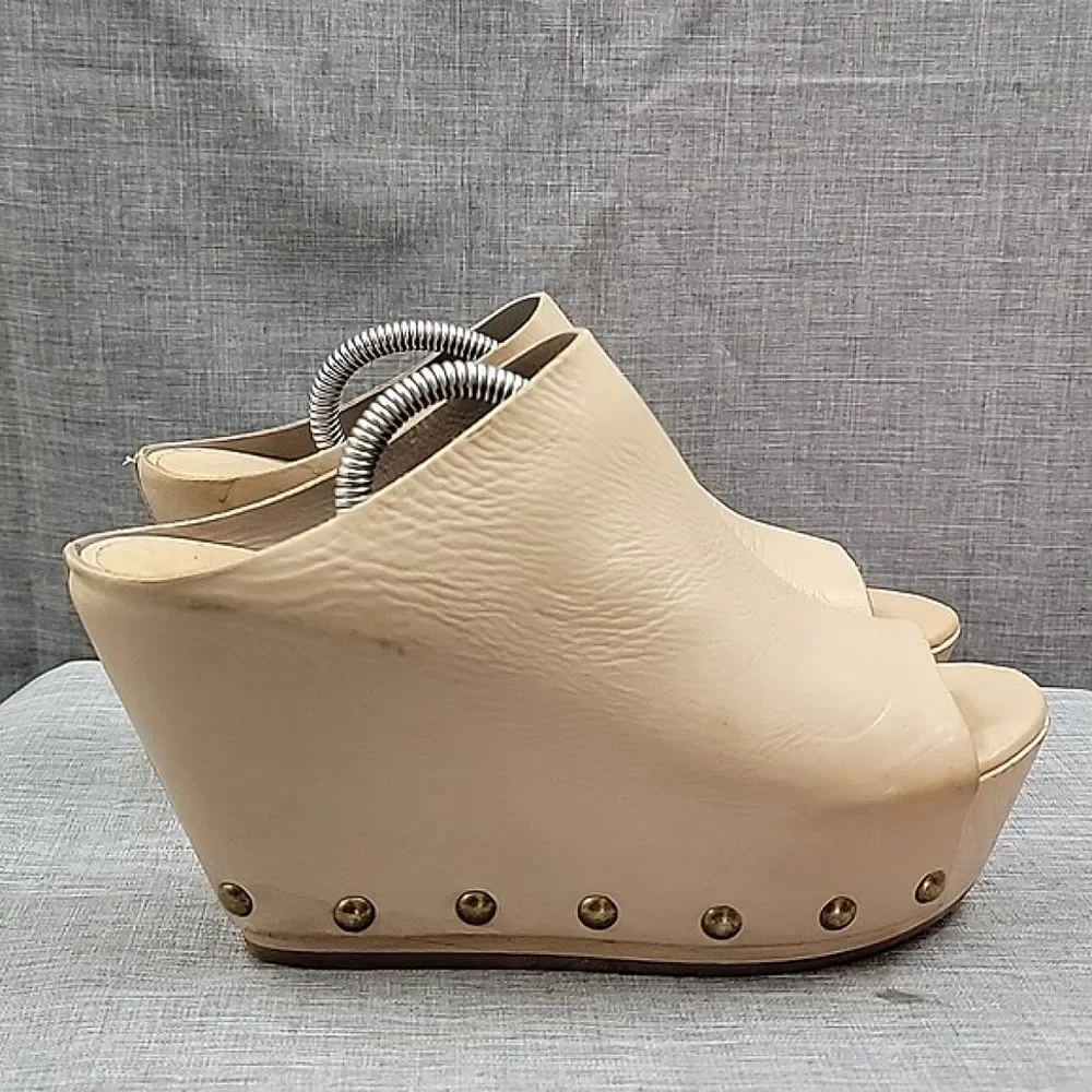 Vic Matie Italy Cream leather studded wedge sandals Slip-On - Women's SZ 37